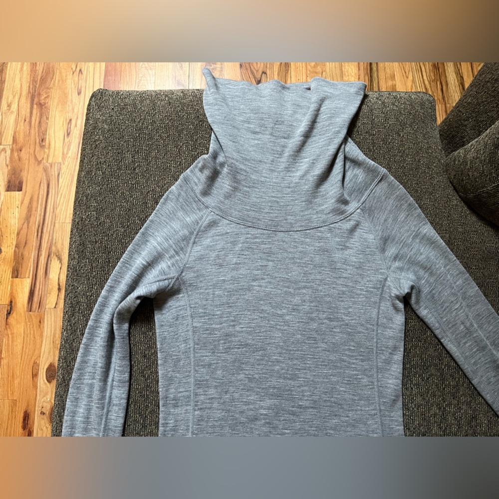 Woolly pro-knit merino wool long sleeve cowl neck tunic top with pockets… - Picture 8 of 16